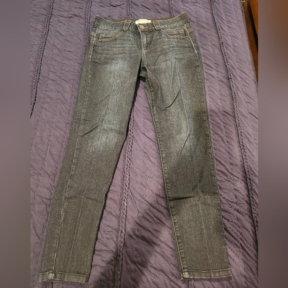 Democracy Women's Dark Gray Skinny Jeans